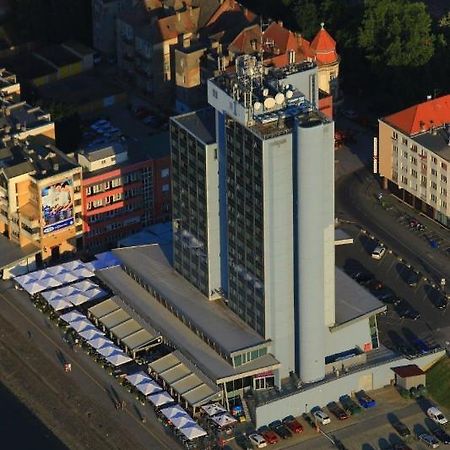 Hotel Osijek Eksteriør bilde