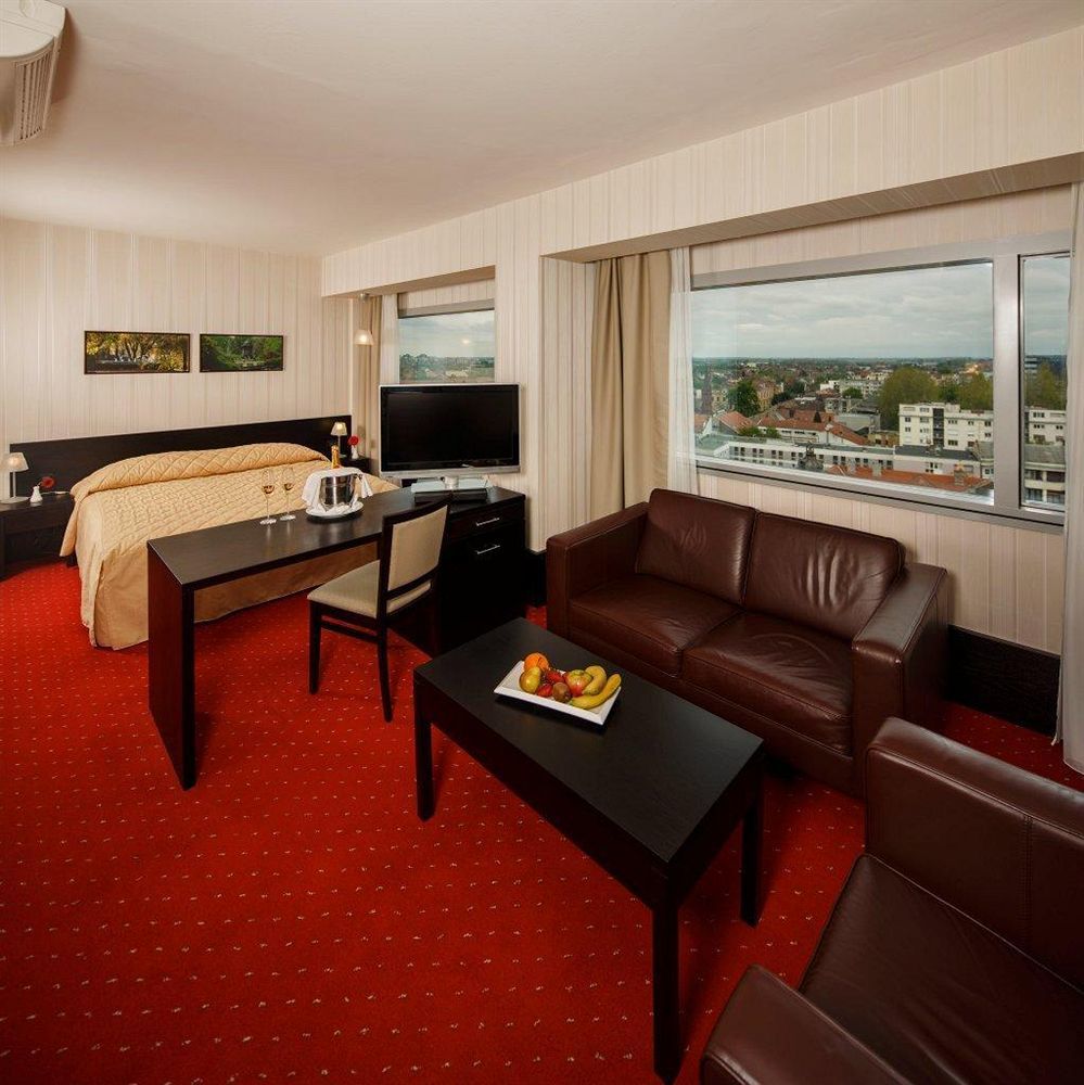 Hotel Osijek Eksteriør bilde