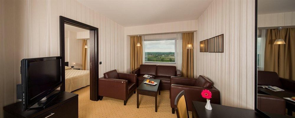 Hotel Osijek Eksteriør bilde