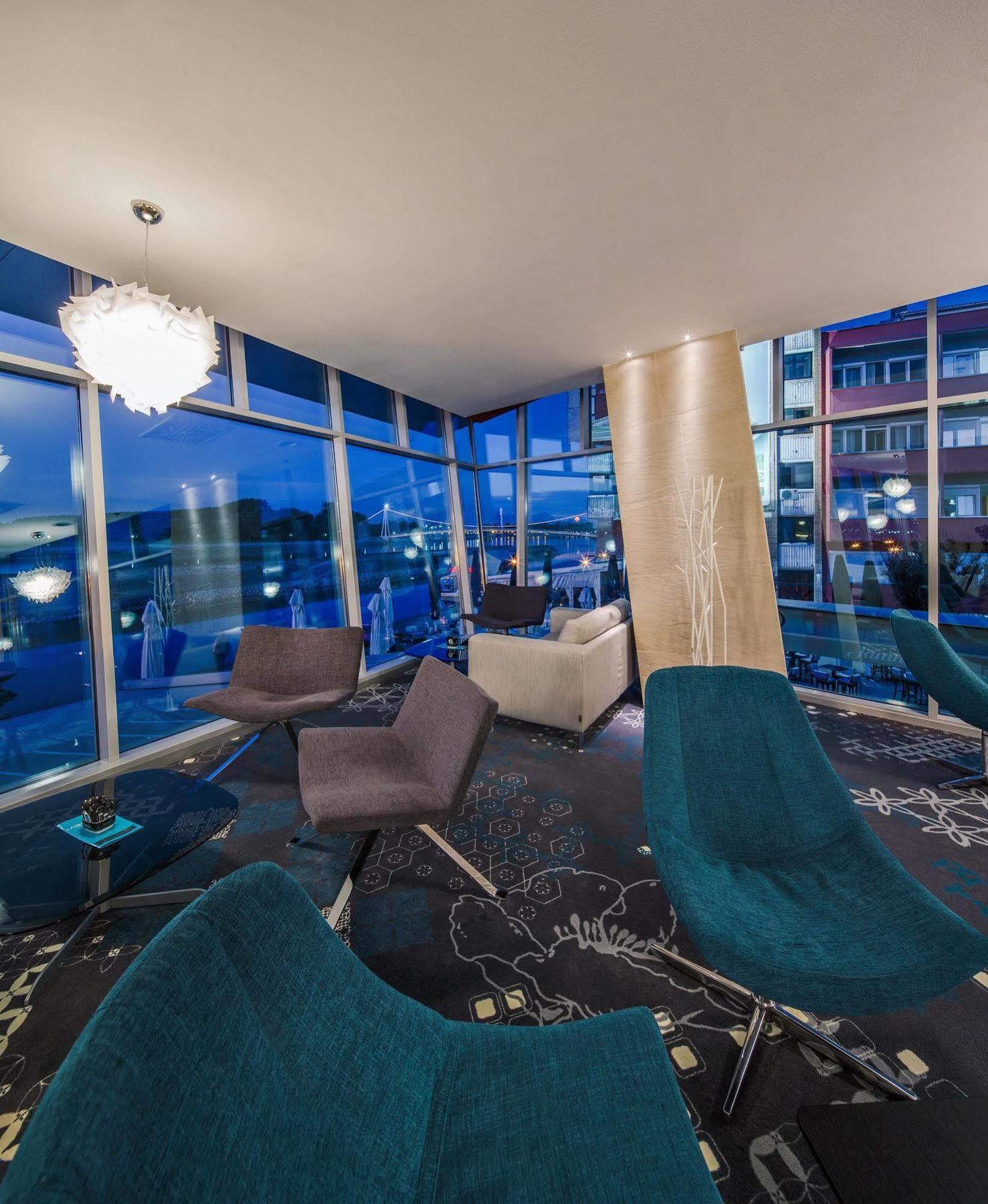 Hotel Osijek Eksteriør bilde