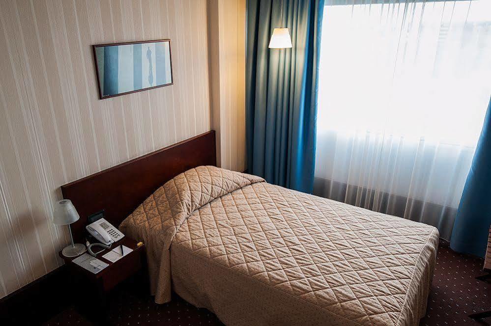 Hotel Osijek Eksteriør bilde